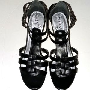 Mudd Black Charlet Sandal NWOT